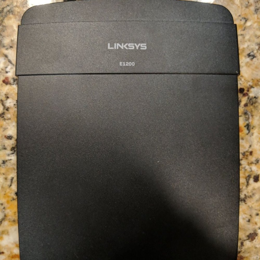 Linksys Router E1200